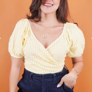 🍀3/$20🍀 Sim & Sam Yellow Gingham Crop Top